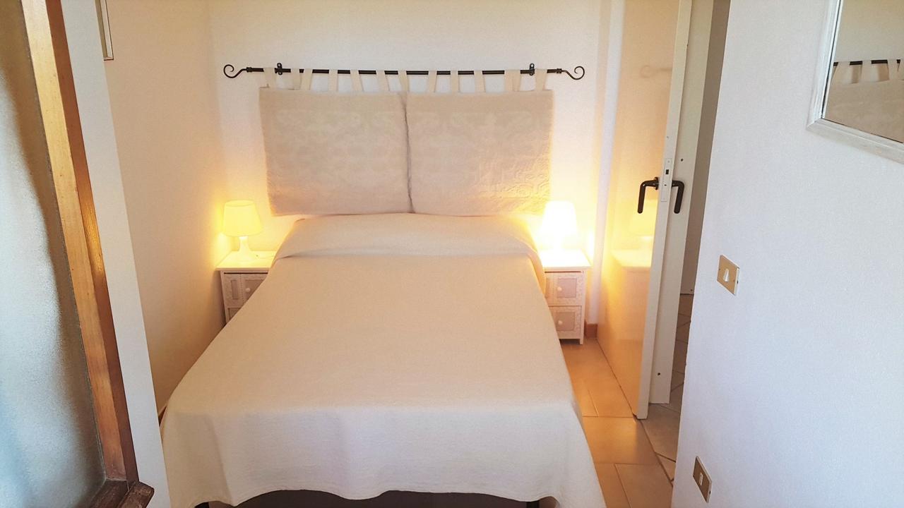 Baia De Bahas - Apartments & Resort Marinella  Zewnętrze zdjęcie